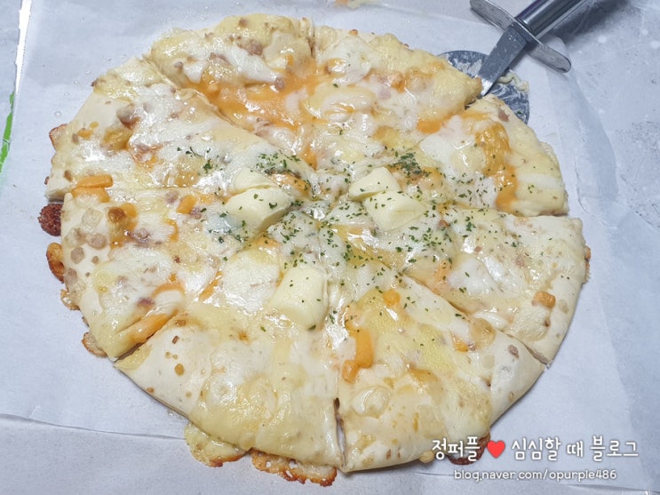  풀무원 노엣지피자 베이컨 파이브치즈 냉동피자