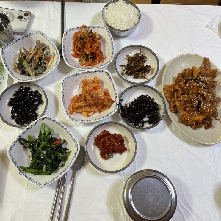 태안 몽산포 백반집 _ 골목식당 : 태안 여행 끝마무리는 여기에서.