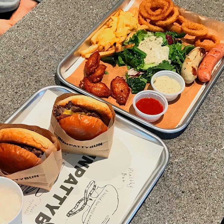  더현대서울 맛집ㅣ번패티번 (치즈버거, 과카몰리버거, 플래터)