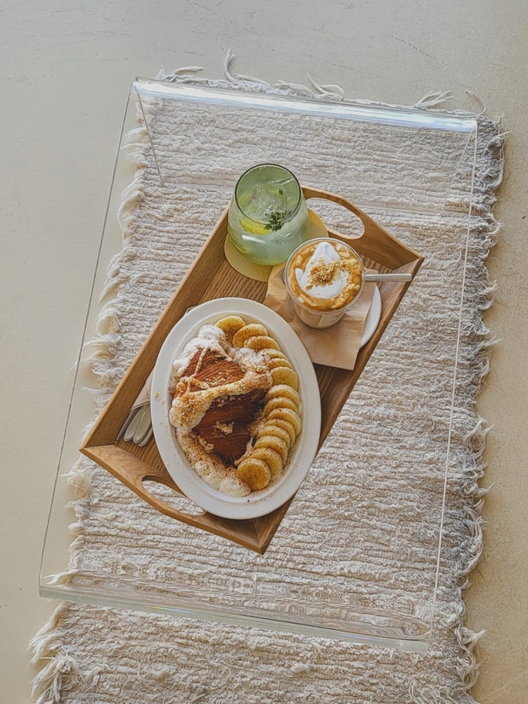 대전 대흥동 카페 인히얼 내돈내산 후기 :: 크루아상 디저트가 맛있는 곳 대전 대흥동 카페 인히얼 내돈내산 후기 :: 크루아상 디저트가 맛있는 곳