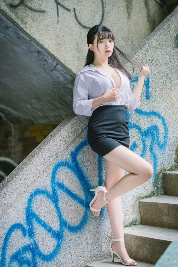  아프리카tv bj도시 로즈티비에서 은꼴 화보 최초 공개!!