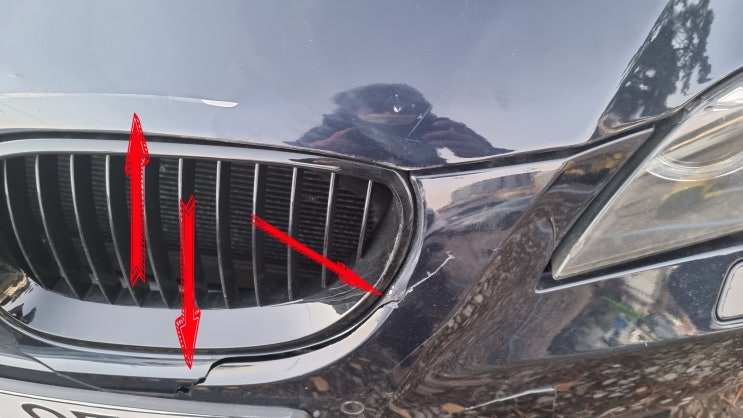  폐차장으로 가다가 급히 핸들을 꺽으신 구형 bmw고객님