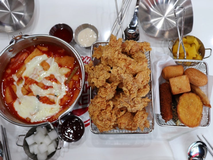  독산동 맛집 걸작떡볶이치킨 메뉴 떡닭세트 추천해요