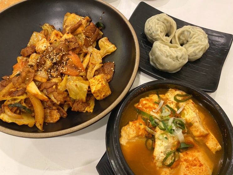  어른들 모시고 와도 좋은 대구 수목원 맛집 숨쉬는순두부 대구대곡점