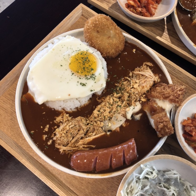 광주 전대후문 ‘예원’ : 여러 가지 토핑으로 즐기는 전대생픽 카레맛집!