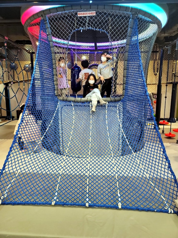  이키즈랜드_구로 신도림 키즈카페_신구로nc 백화점, 깔끔한 시설 칭찬해
