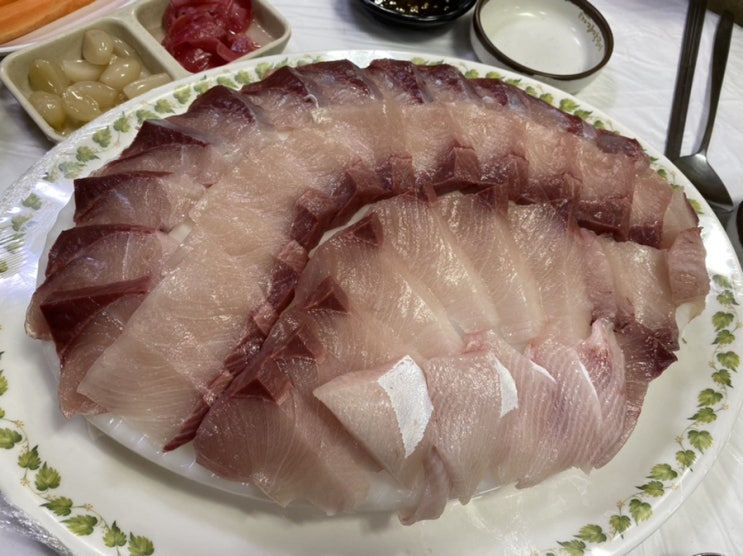  [용인 맛집] 부위별로 다 드립니다, 방어회 맛집 "소래포구 직판장"