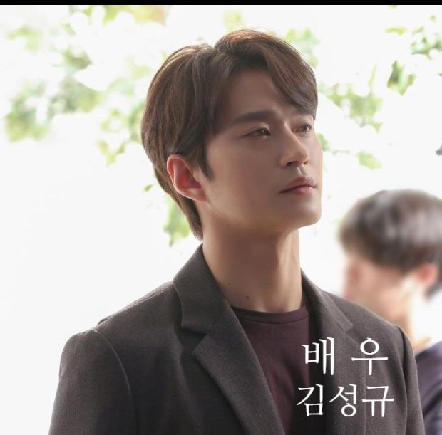 김성규 배우 킹덤 범죄도시 악인전 어느날 영화마다 다른 모습 구교환 닮은꼴