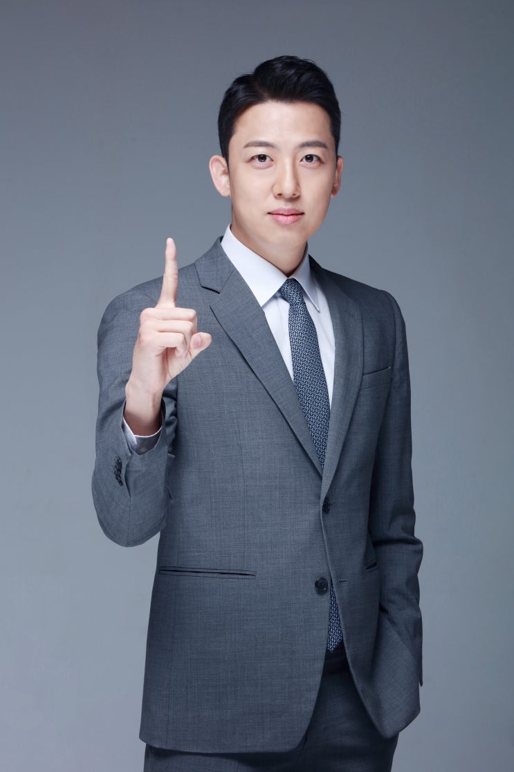  서울대 출신이 아닌 제 강의 철학을 읽어주세요 - 대치미래탐구 배장윤 수학강사