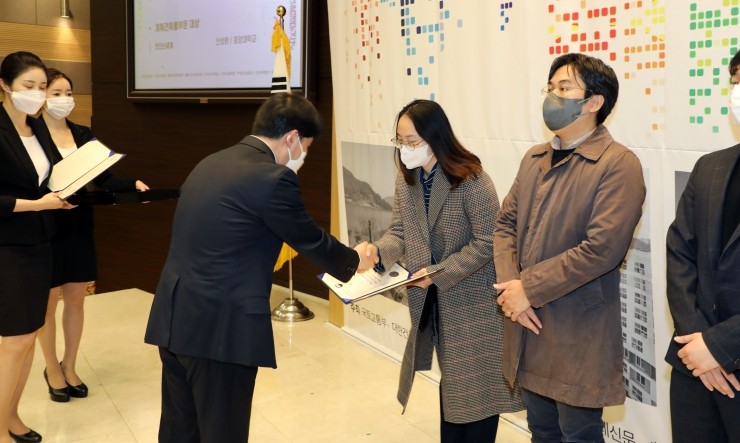  세종시 건축사사무소_SUP건축사사무소_(주)에스유피건축사사무소_2021 한국건축문화대상 최우수상 시상식_솔빛 숲 유치원