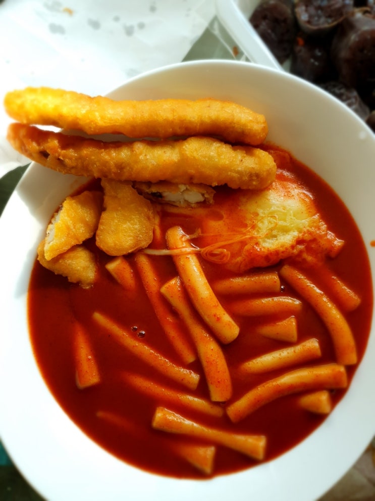  오징어 튀김이 맛있는 뚝섬역 신전떡볶이 성수점