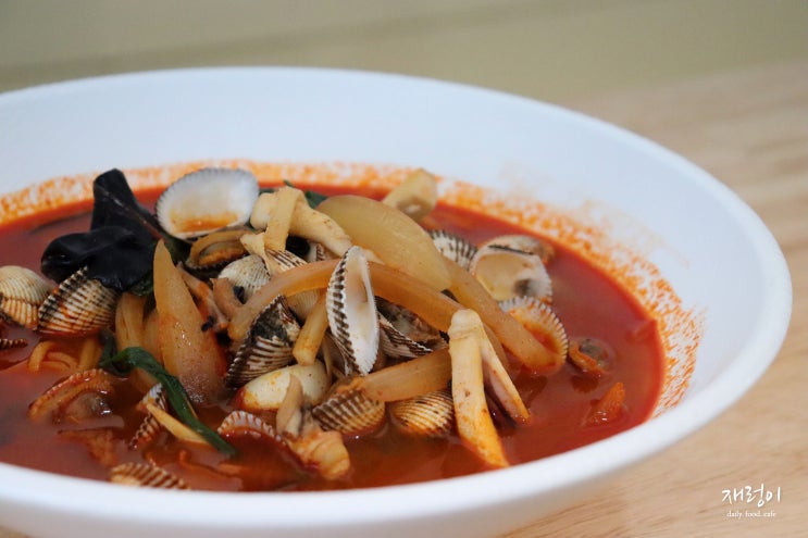  청주 짬뽕 맛집, 오짬뽕클라쓰 꼬막에 반하다