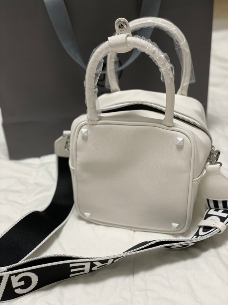 지포어ㅣ큐브백 화이트 (G/fore cube totebag) 골프백 추천 : 네이버 블로그
