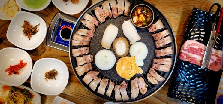  구미 문성 맛집,돼지랑한우(흑돼지 삼겹살, 오겹살, 고기집, 술집)