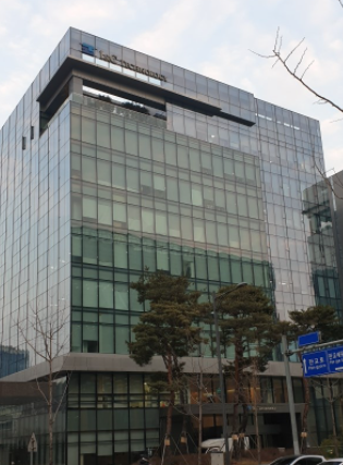  턴어라운드 비메모리 반도체 (아이앤씨(052860))