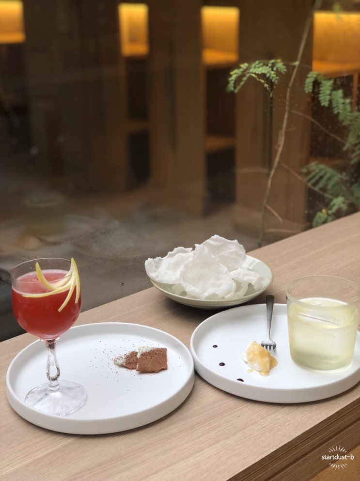  서울 삼청동 북촌 한옥마을 칵테일 바(Bar), 공간