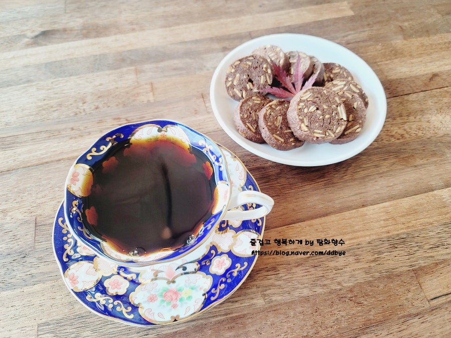 로스터리카페 너울너울 사진 1