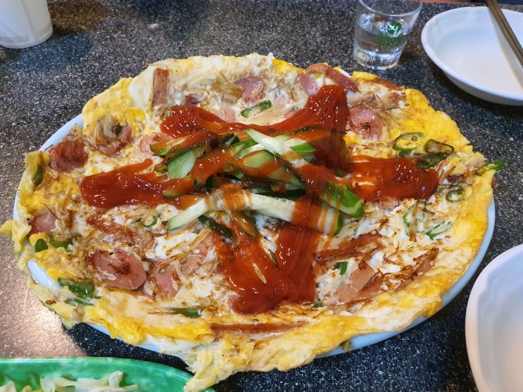  [서울 까치네] 추억을 먹는 feat. 오징어덮채, 계란범벅