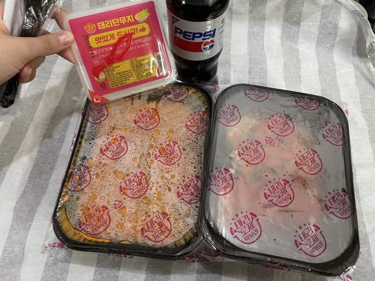  태리로제떡볶이 에서 배달주문 로제떡볶이 & 셀프주먹밥 세트