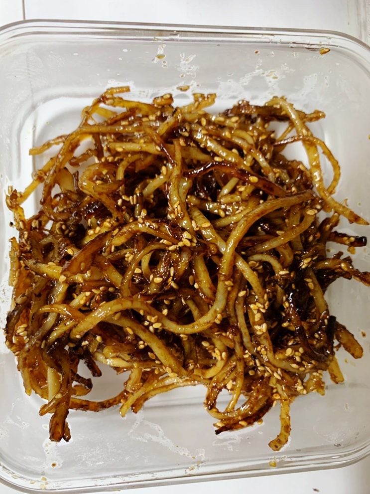 [집밥] 경동시장에서 사 온 오징어로 초간단 오징어채 볶음해 먹기