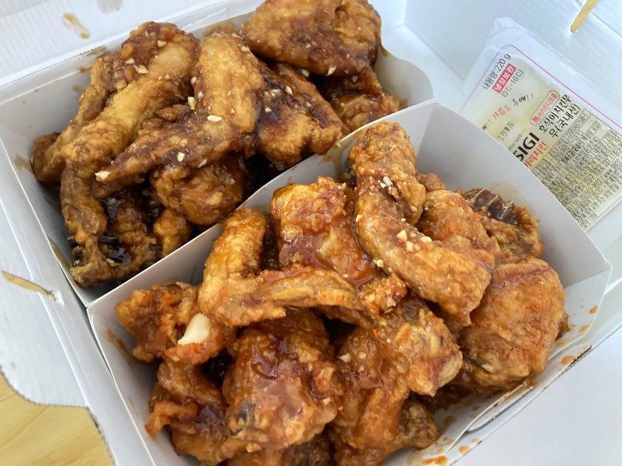 호식이두마리치킨 신월1호점 사진 4