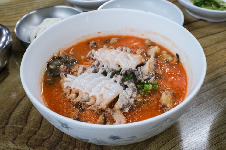  제주 도두동 맛집 해산물 푸짐하게 들어간 물회 추천