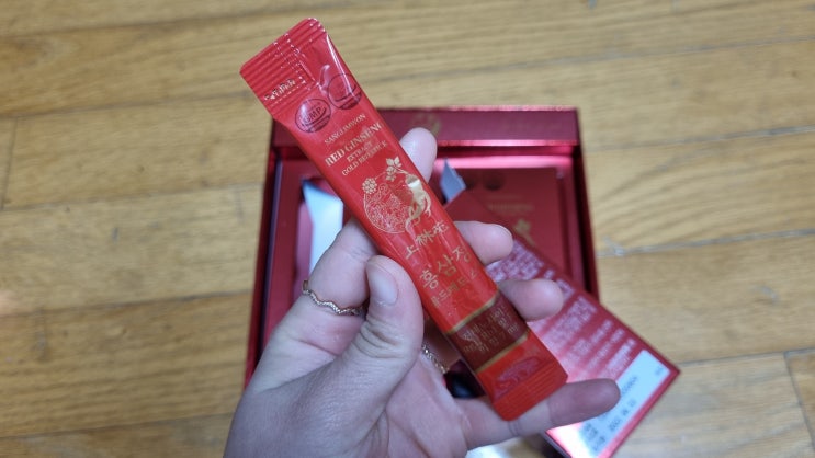 부모님 건강선물세트는 상림원 홍삼스틱으로 드렸어요 부모님 건강선물세트는 상림원 홍삼스틱으로 드렸어요