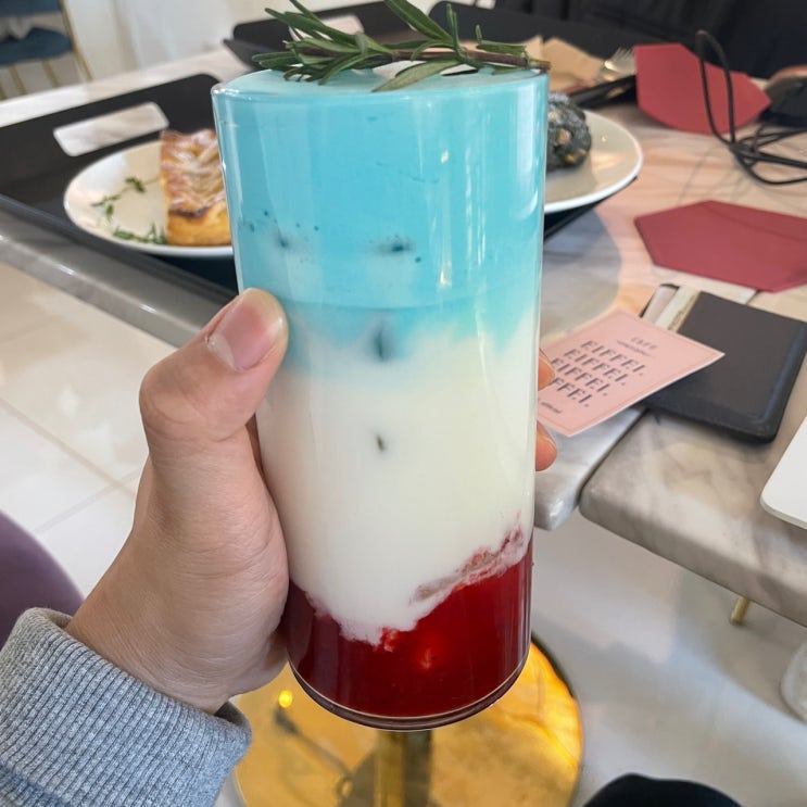  서면신상카페로 추천하는 프랑스감성, 카페에펠