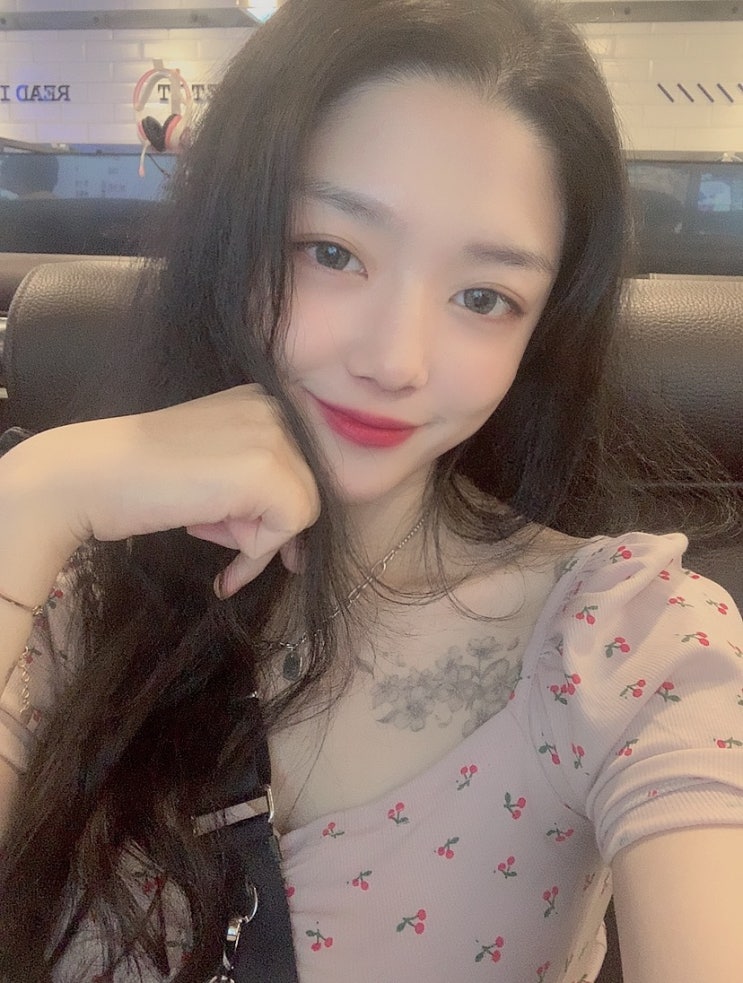  cc 폴댄스도 하고 쳐먹고 암튼 그런 일상 cc