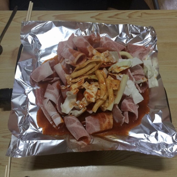 [2년 전 오늘] 천안역 명동거리에 꼭꼭 숨어있는 고추장 불고기 맛집 싸다돼지마을 / 천안식후감