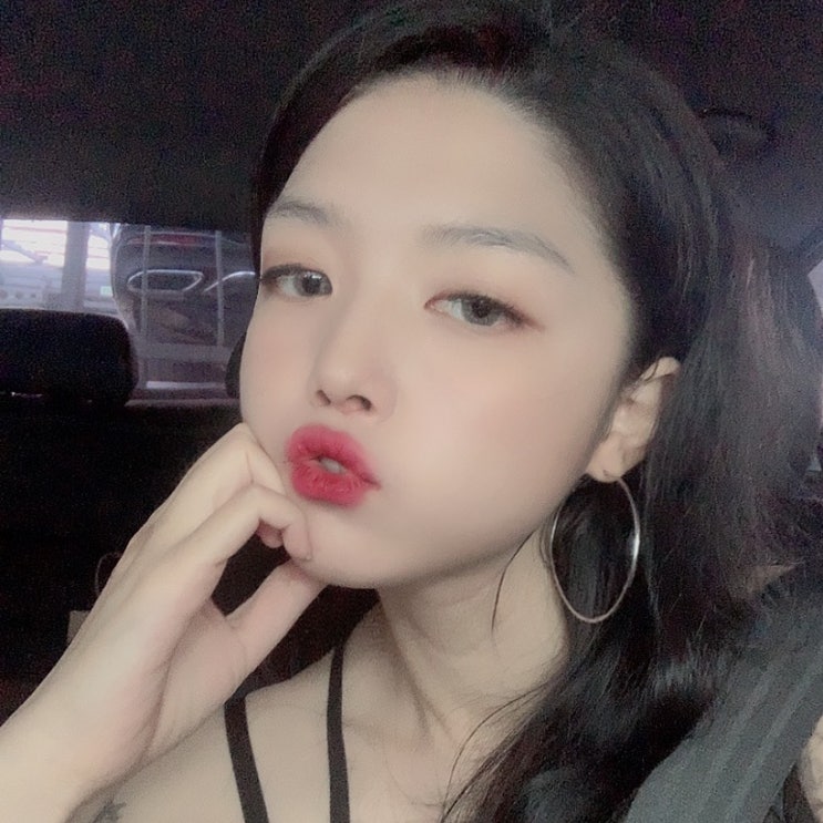   셀카뿐인 일상 