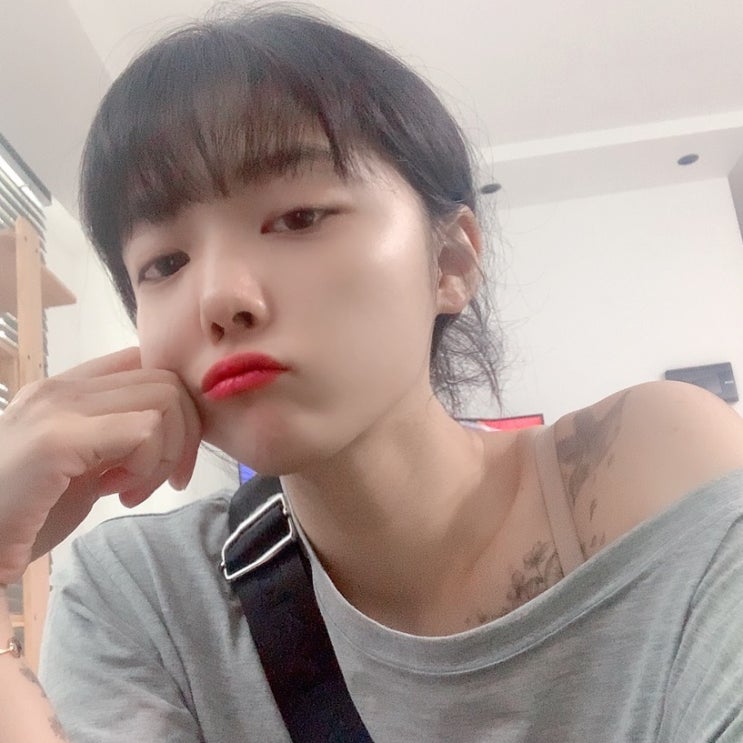   바나나 념념 짧은 일상 