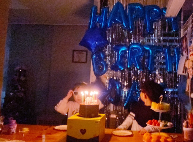 집에서 초등학생 아들 생일선물선택과 생일상차림 홈파티 과정