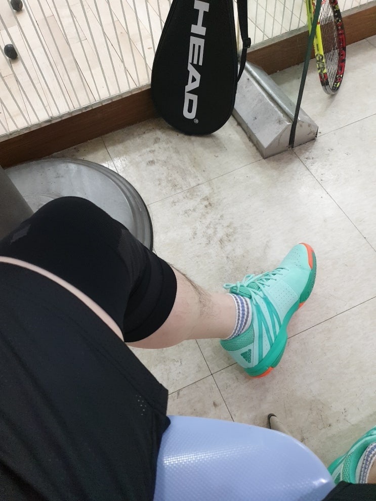  등산 배드민턴 달리기 무릎보호대 일제가 좋다?