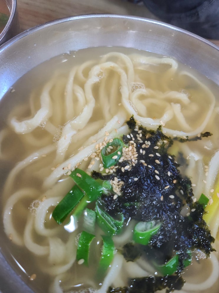  동대문 칼국수 맛집(홍두깨 손칼국수)-내돈 내산