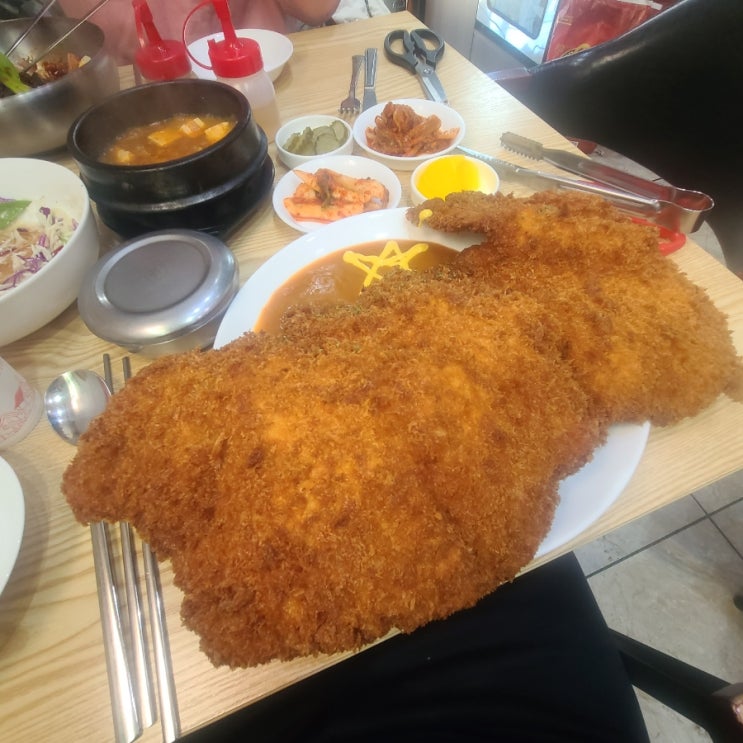  줄서서 먹는 찐찐찐왕돈가스 제천맛집[수제돈가스] 주차는여기에!