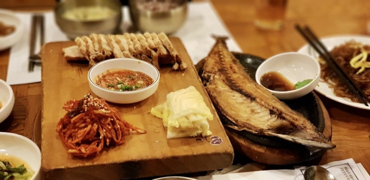  마포구 한정식 색동저고리 보쌈정식 맛있는 한끼