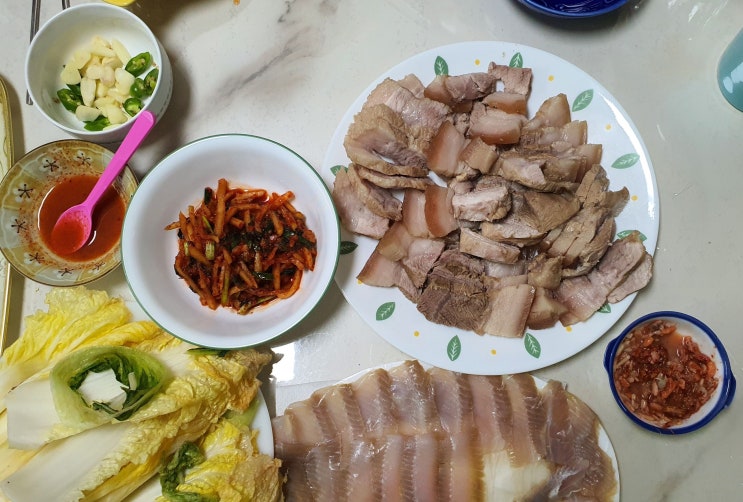  보쌈삶는법 돼지고기 수육 만들기