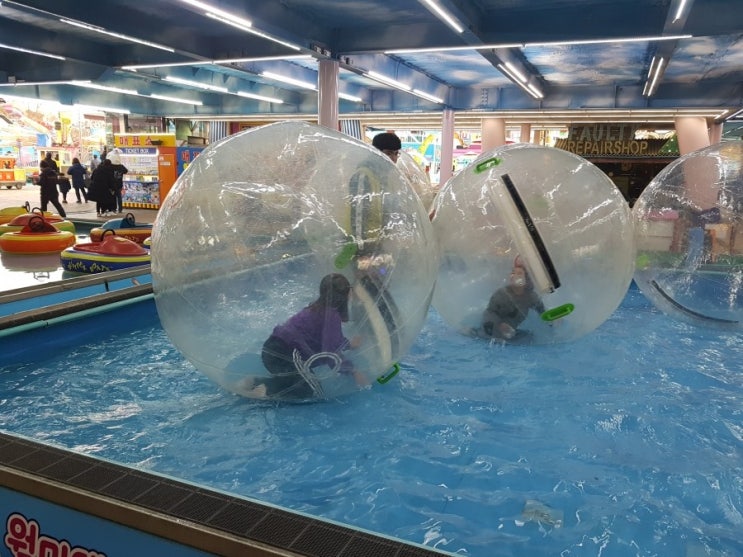  지나친 생각을 멈추는 데 도움이 되는 책 3권