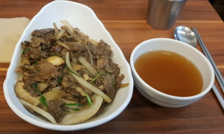 안양맛집 직화돼지고기덮밥 정타이포 쌀국수 전문점 점심식사 후기