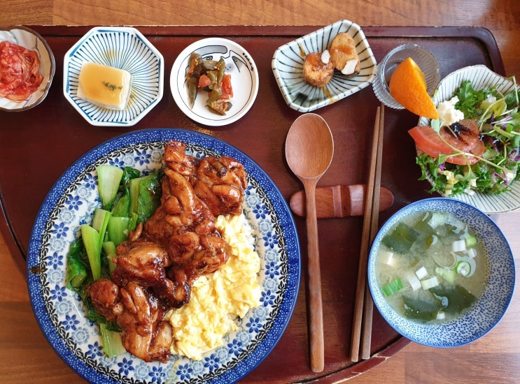 시오 : 연희동 데이트코스 - 일본가정식 맛집 추천