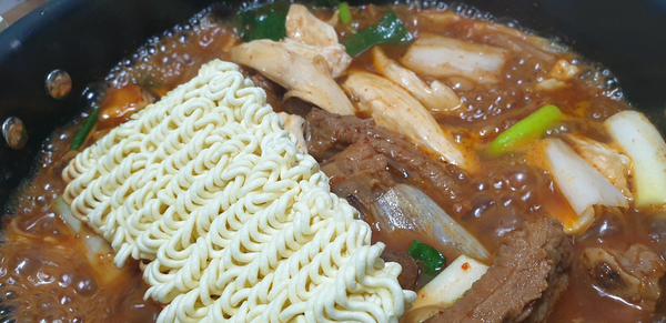  제천 현지인 맛집 두꺼비식당 양푼갈비(매운등갈비) 포장 리뷰