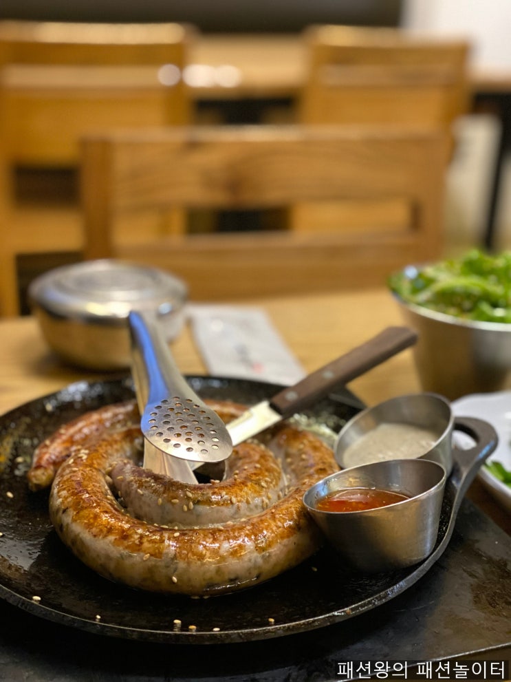  대학로 맛집 순대실록 순대국과 순대스테이크가 일품
