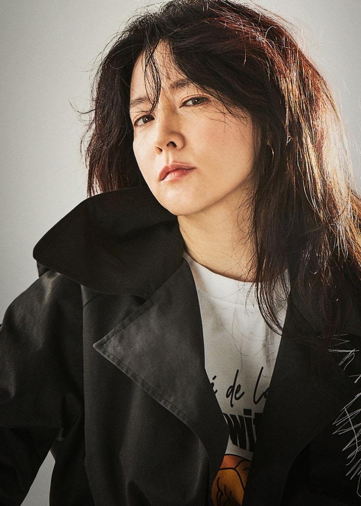  "구경이" 보는  중