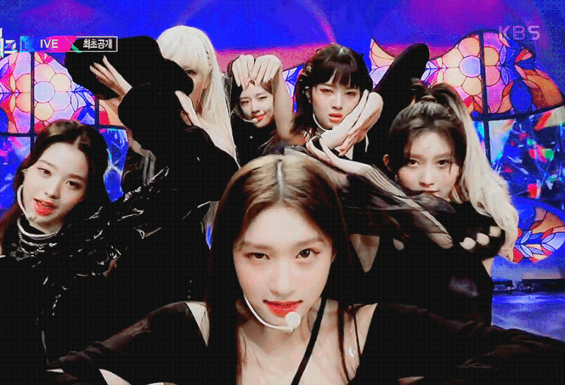 IVE Maknae Leeseo: Debut GIFs, Fan Sign Selcas, and More
