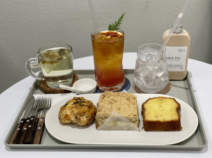 창원 팔용동카페 데이디 매일 새로운 라인업의 디저트카페 창원 팔용동카페 데이디 매일 새로운 라인업의 디저트카페