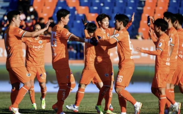 K리그 프로축구 2021시즌 승강 플레이오프 1차전 대전시티즌 강원FC K리그 프로축구 2021시즌 승강 플레이오프 1차전 대전시티즌 강원FC