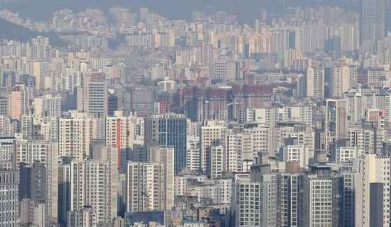 집값 상승' 건강보험 피부양 탈락자…"1년 동안 건보료 50% 감면" 집값 상승' 건강보험 피부양 탈락자…"1년 동안 건보료 50% 감면"