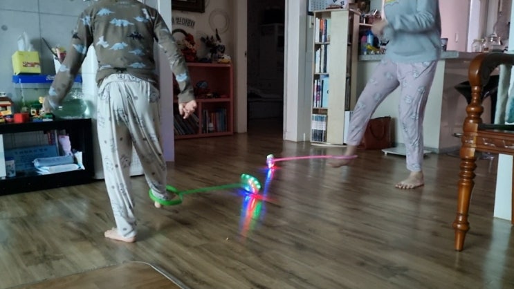 [발목줄넘기] 어린이 줄넘기 - LED발광 발목 줄넘기 추천(어린이 운동 아이템)