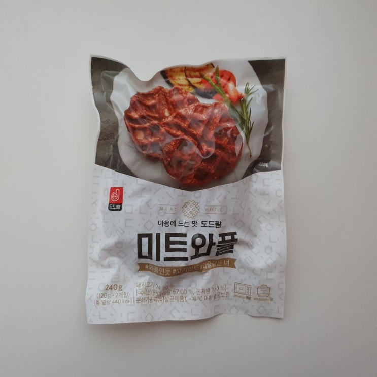  다이어트식단 영양간식으로 좋은 도드람 신제품 미트와플